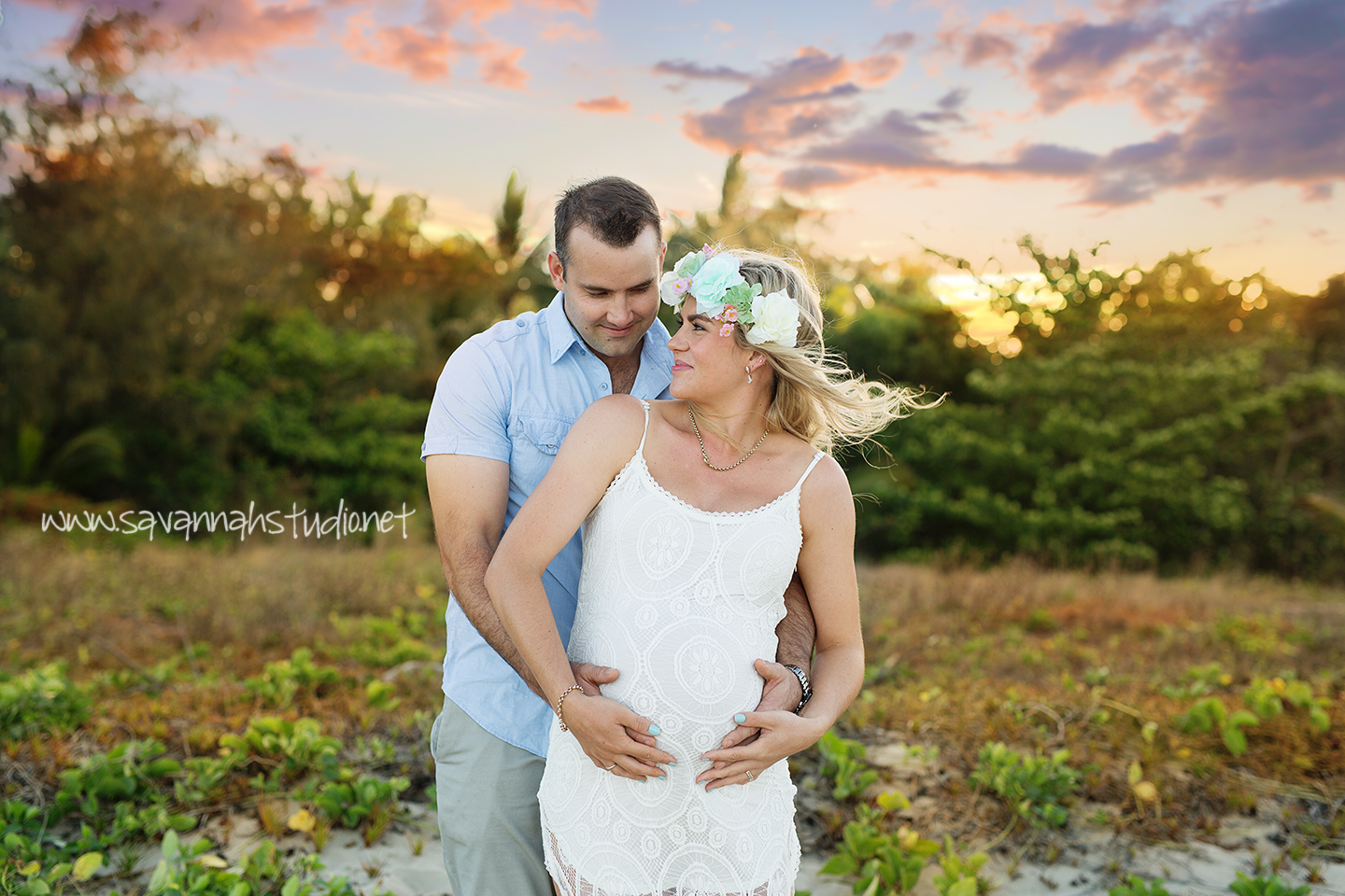 cairns-maternity-photographer-family-palmcove-cairnsholiday-beach-sunset-5