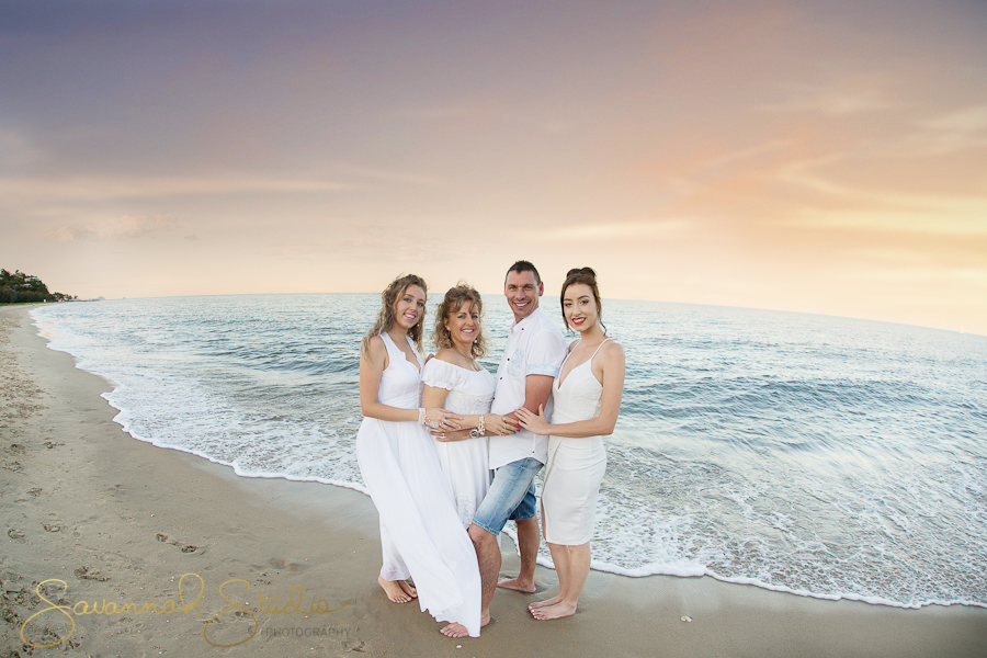cairns-family-maternity-photographer-palm-cove-holiday-s-6
