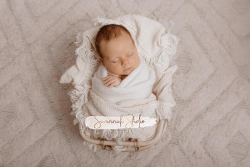 cairns-newborn-photo-baby-4