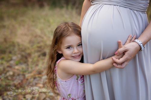 maternity-photographer-cairns-photos-pregnancy-photography-10